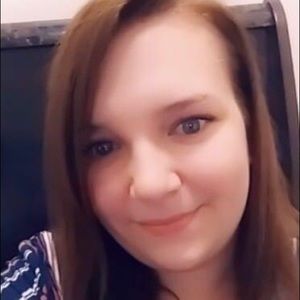 Meet your Posher, Brittney